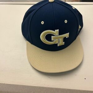 Navy Cap with Tan Brim and GT Logo on-field ball cap Great Shape! High Wuality